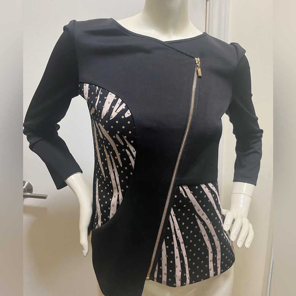 Frank Lyman Black and light nude pink Jacket with gold metallic details